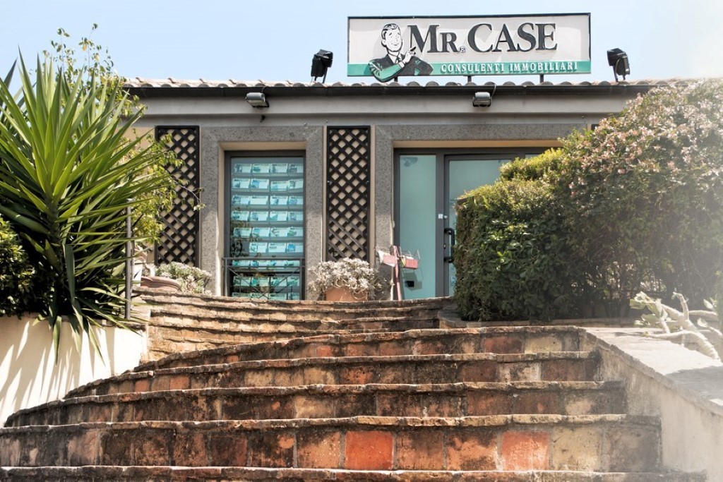 Gruppo Mr.Case - Consulenti immobiliari dal 1982